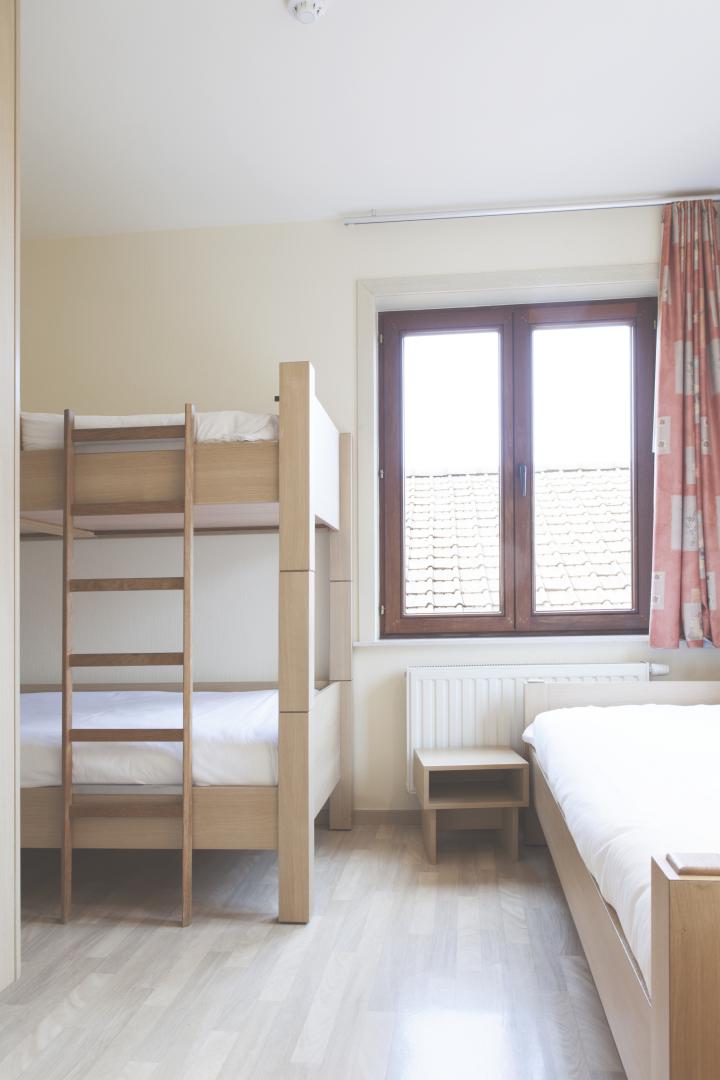 hof-ten-hullenhove-familiekamers6